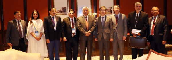 On the sidelines of the three day A- WEB conference Mr. Kwon Soon-il, Chairperson National Election Commission of Republic of Korea met Mr. Sunil Arora, Chief Election Commissioner of India on 2nd September, 2019 to discuss bilateral matters of mutual int