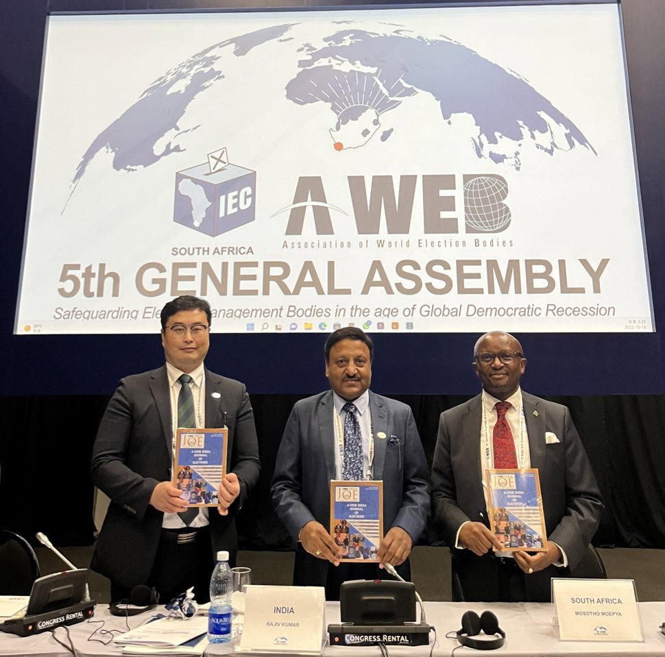 CEC Shri Rajiv Kumar chaired Extraordinary meeting of the Executive Board of the Association of World Election Bodies (AWEB) at Capetown, South Africa on 18th October,2022. During the meeting, CEC Sh Rajiv Kumar along with other executive board members al